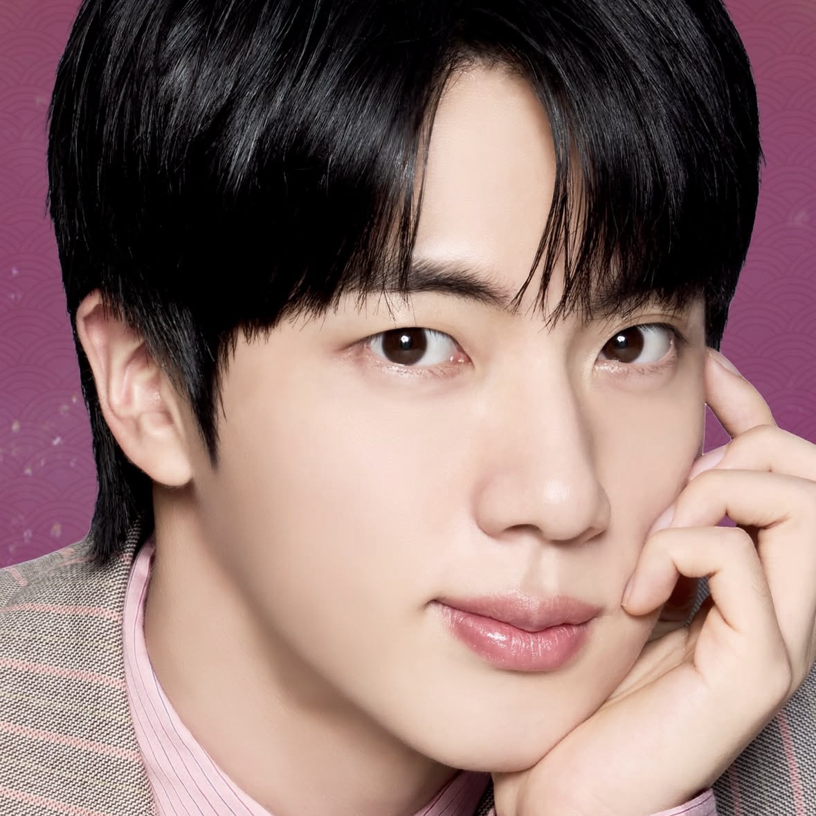 Latest photo of Jin (BTS)