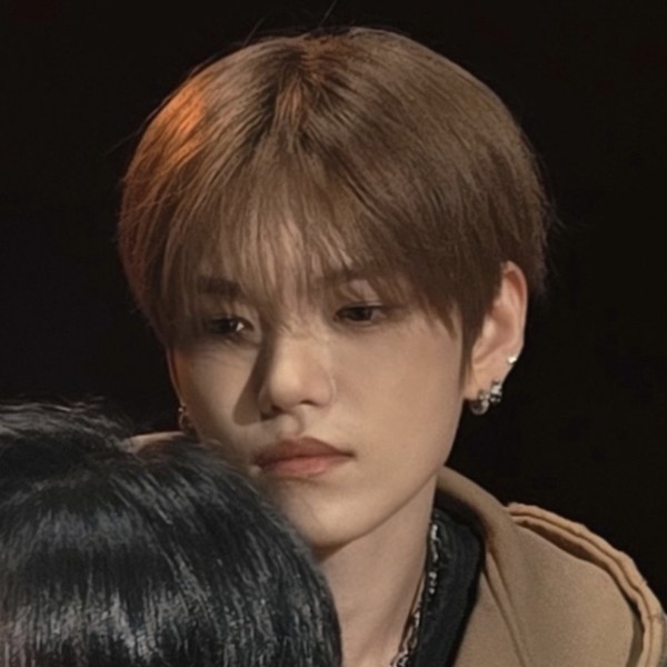 Signature photo of Gyehyeon (VERIVERY) capturing their charm