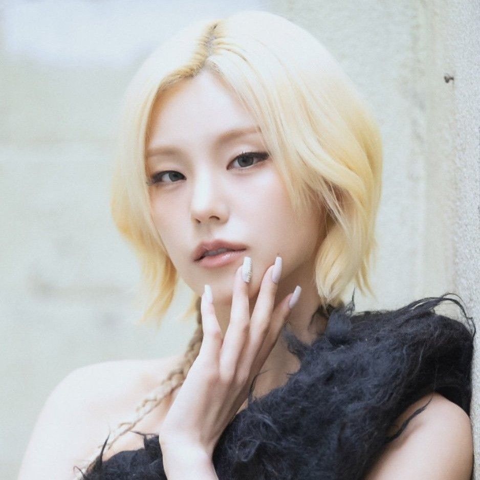 Momen yang diabadikan oleh penggemar Yeji (ITZY)