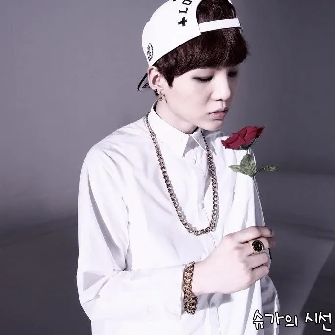 Behind-the-scenes cut of SUGA (BTS)