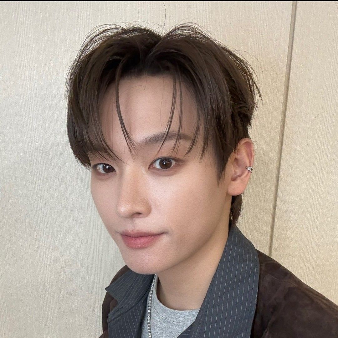 Behind-the-scenes cut of Inseong (SF9)