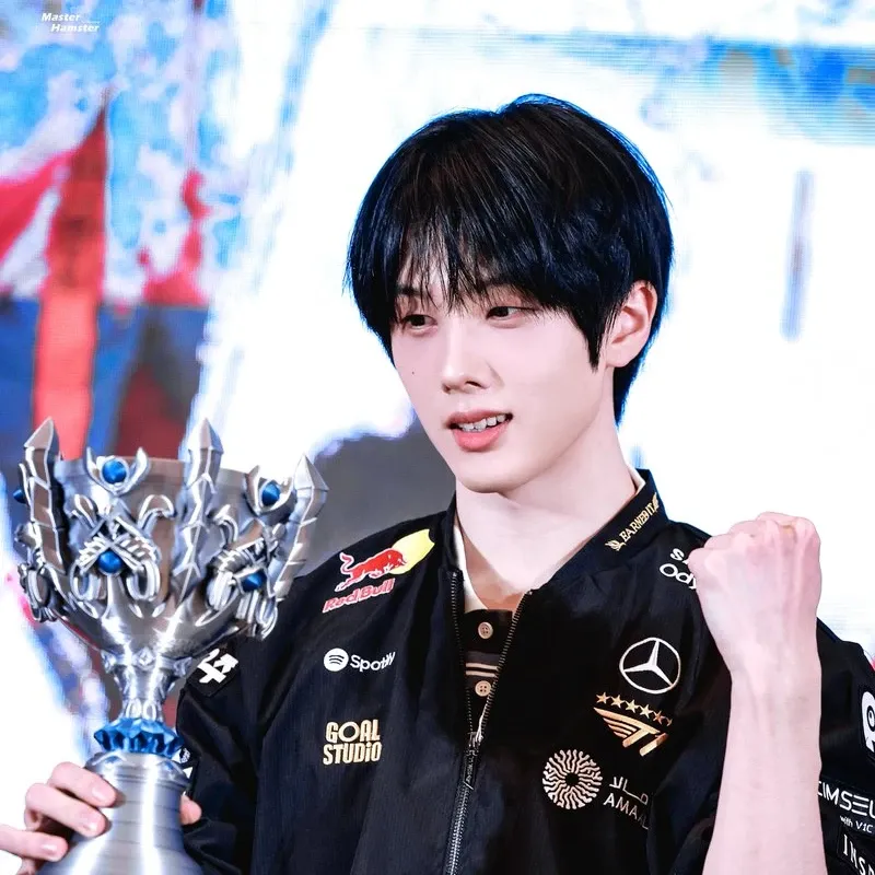 Behind-the-scenes cut of Jisung (NCT DREAM)