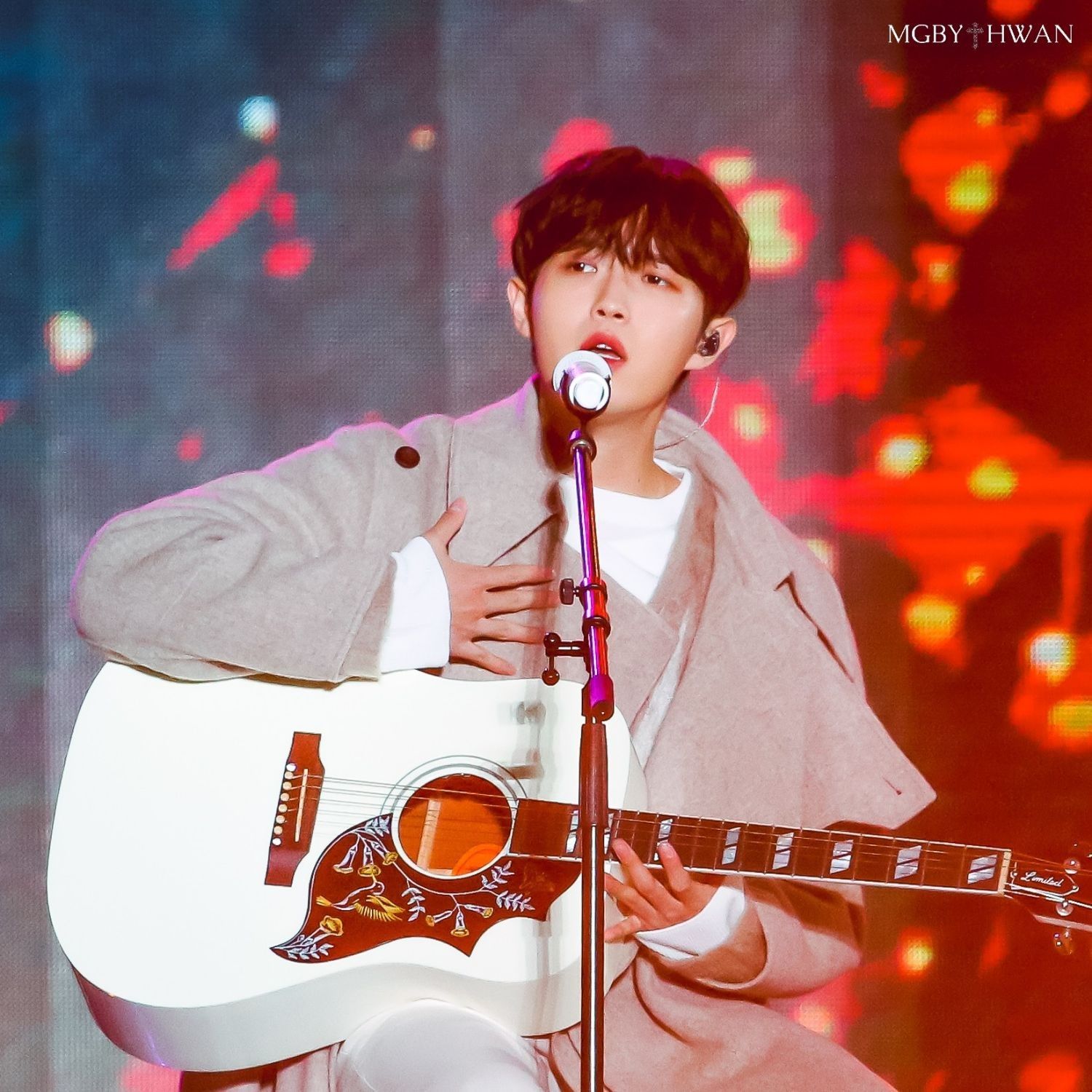 金在奐的最新照片