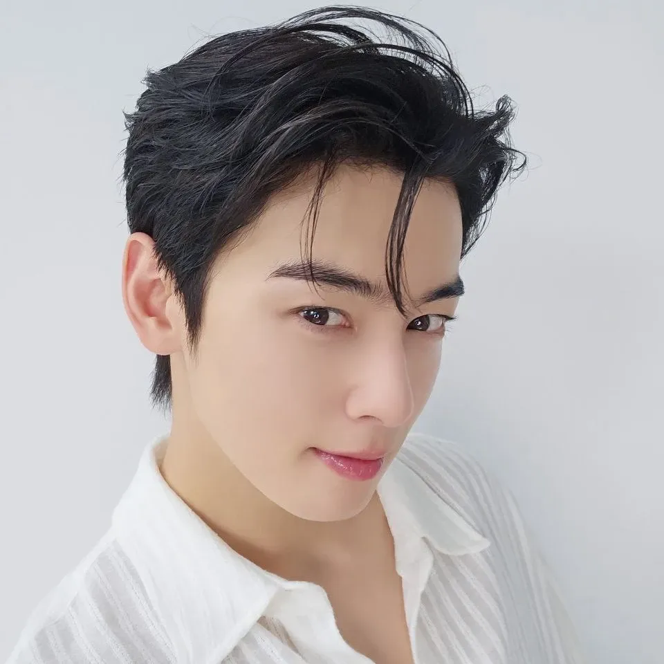 Behind-the-scenes cut of Eunwoo (ASTRO)