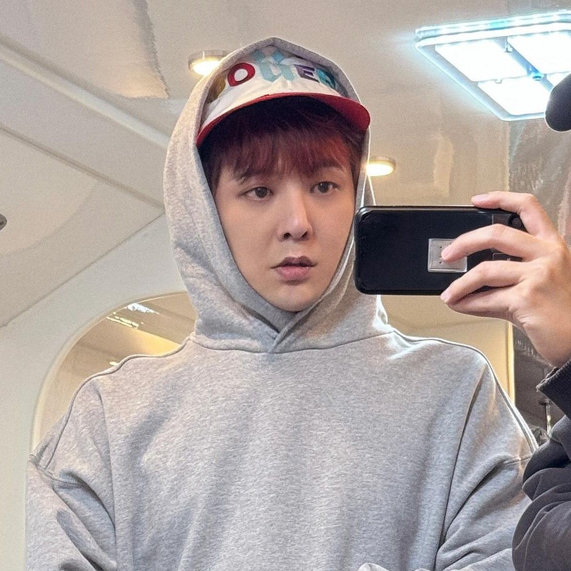 Foto terbaru G-DRAGON (BIGBANG)