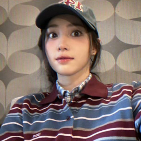 A moment captured by Xiao Ting (Kep1er)'s fan