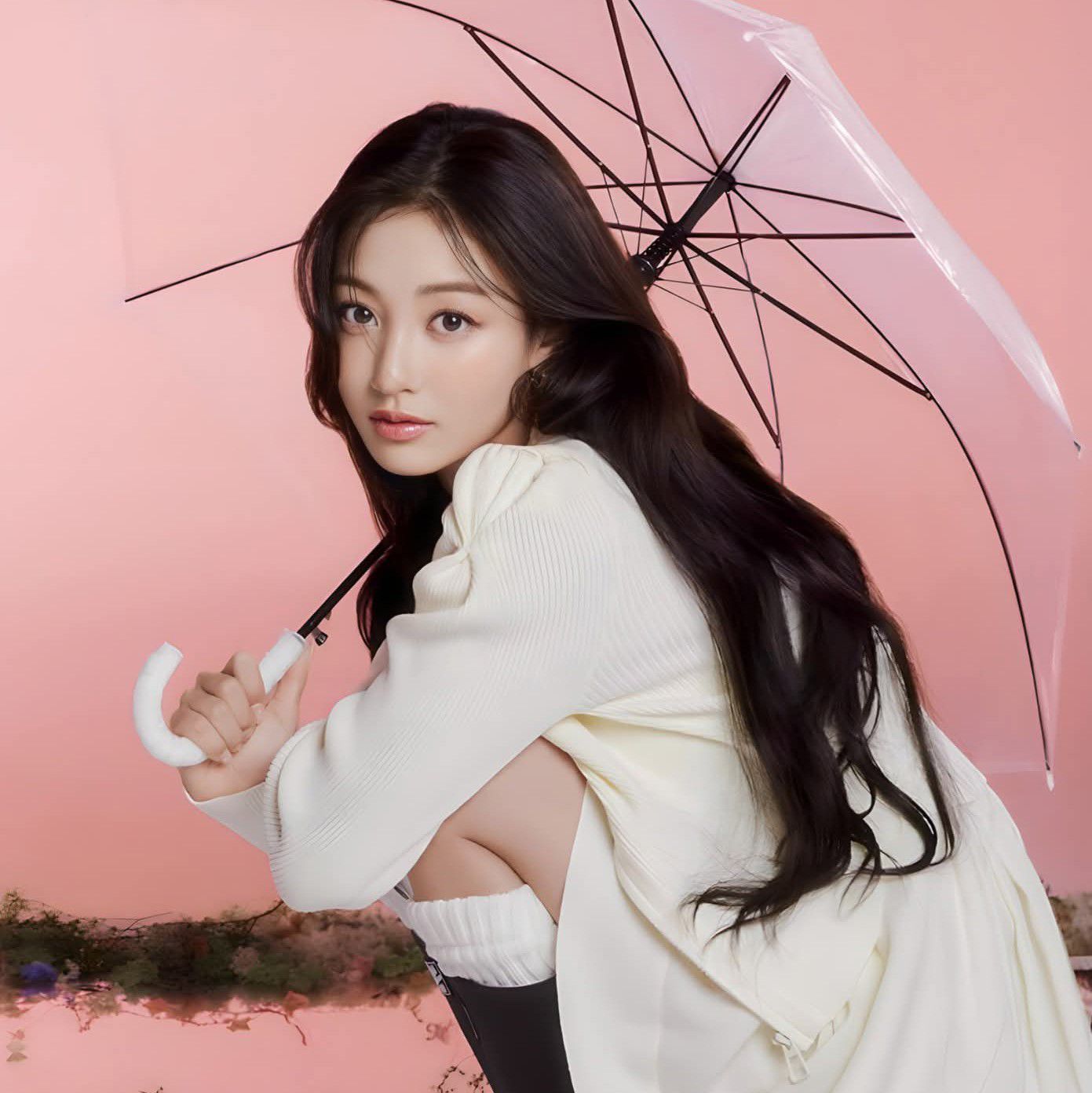 志效 (TWICE)的最新活动照片