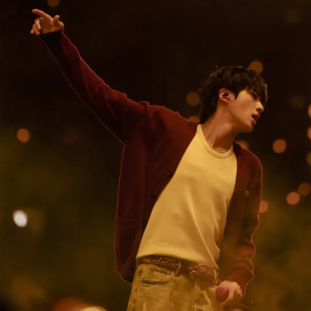 Potret di balik layar Jin (BTS)