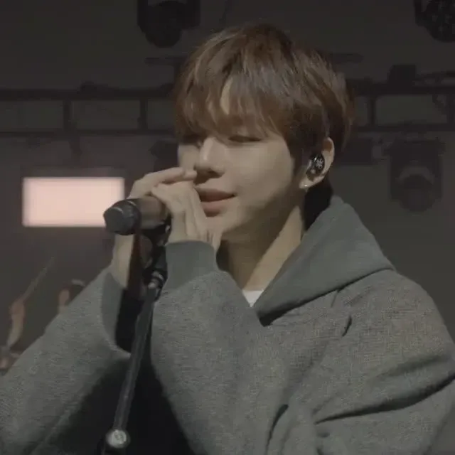 강다니엘의 최신 사진