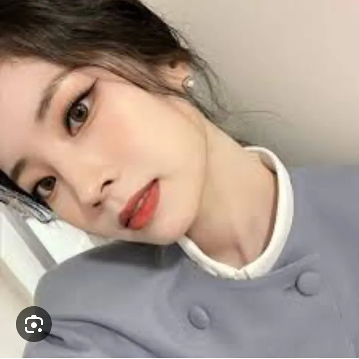 Foto terbaru Dahyun (TWICE)