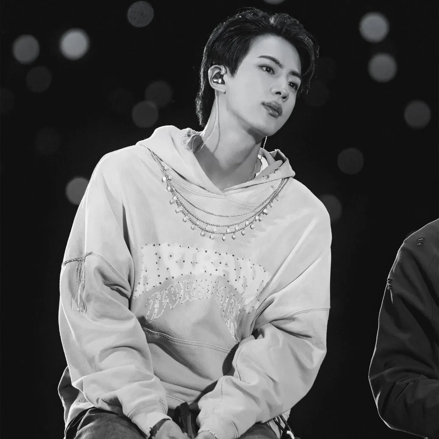 Foto terbaru Jin (BTS)