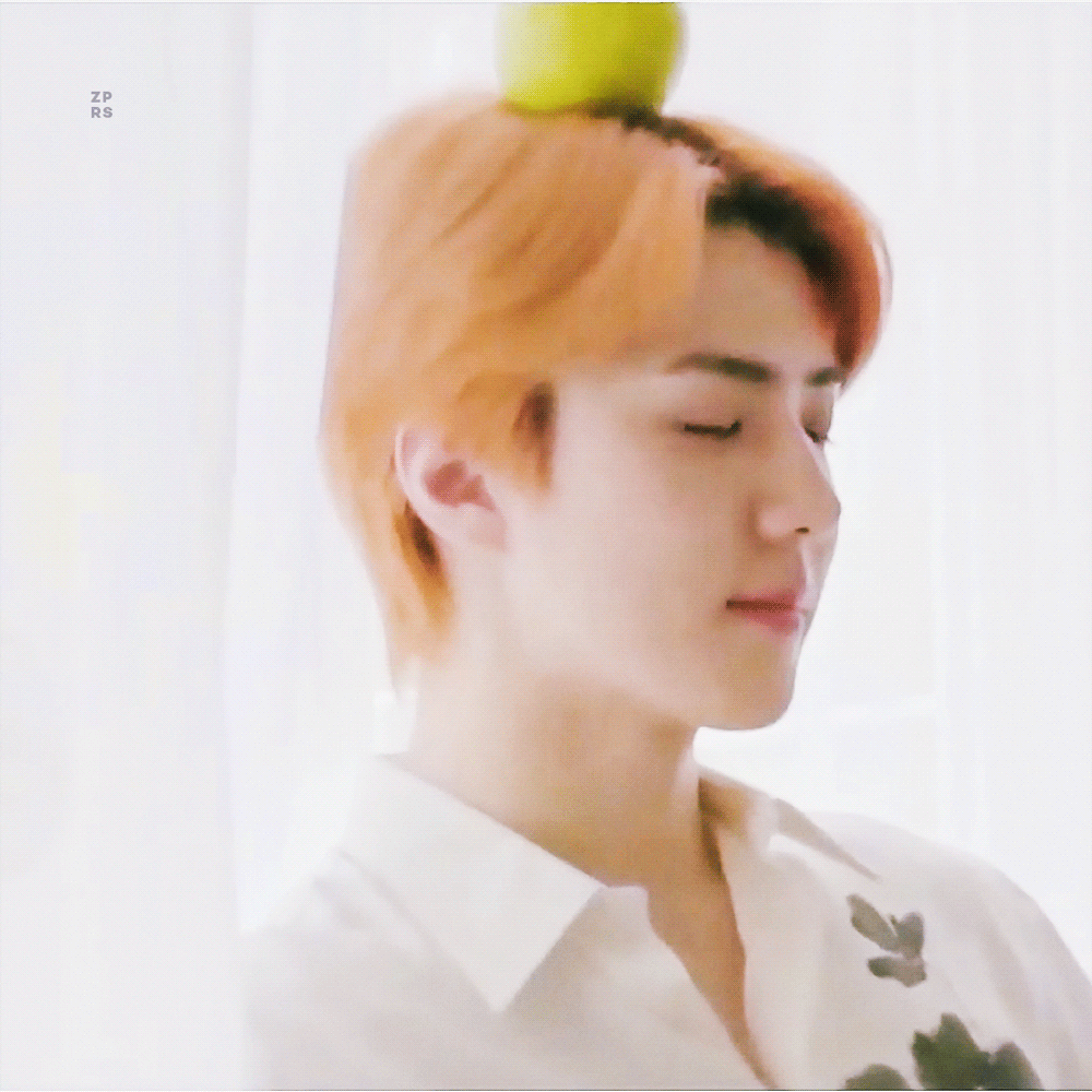 A moment captured by Sehun (EXO)'s fan