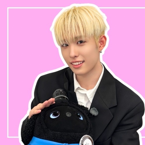 Recent activity shot of Hyui (NEXZ)