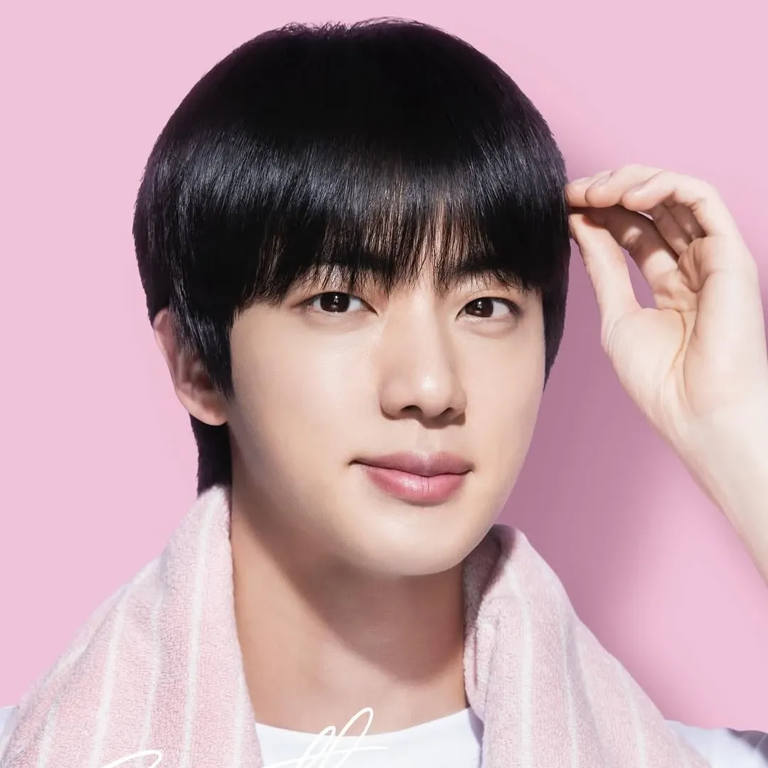 Latest photo of Jin (BTS)