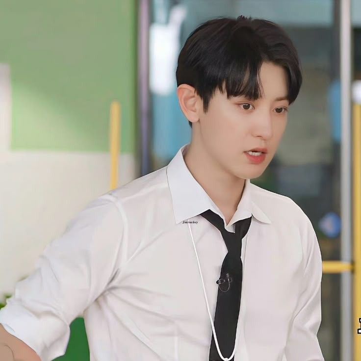 Latest photo of Chanyeol (EXO)