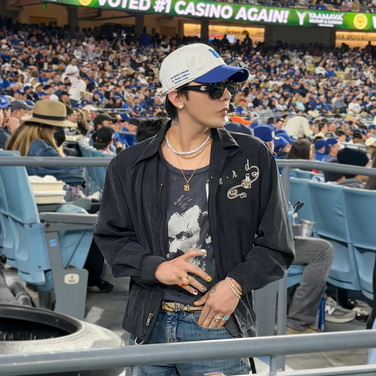 Recent activity shot of G-DRAGON (BIGBANG)