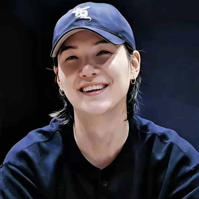 슈가 (방탄소년단) 최근 활동샷