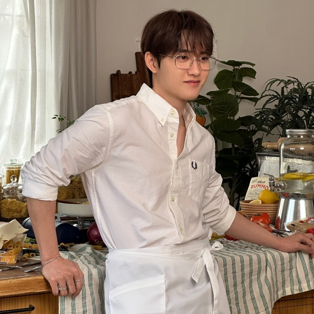 Momen yang diabadikan oleh penggemar D.O. (EXO)