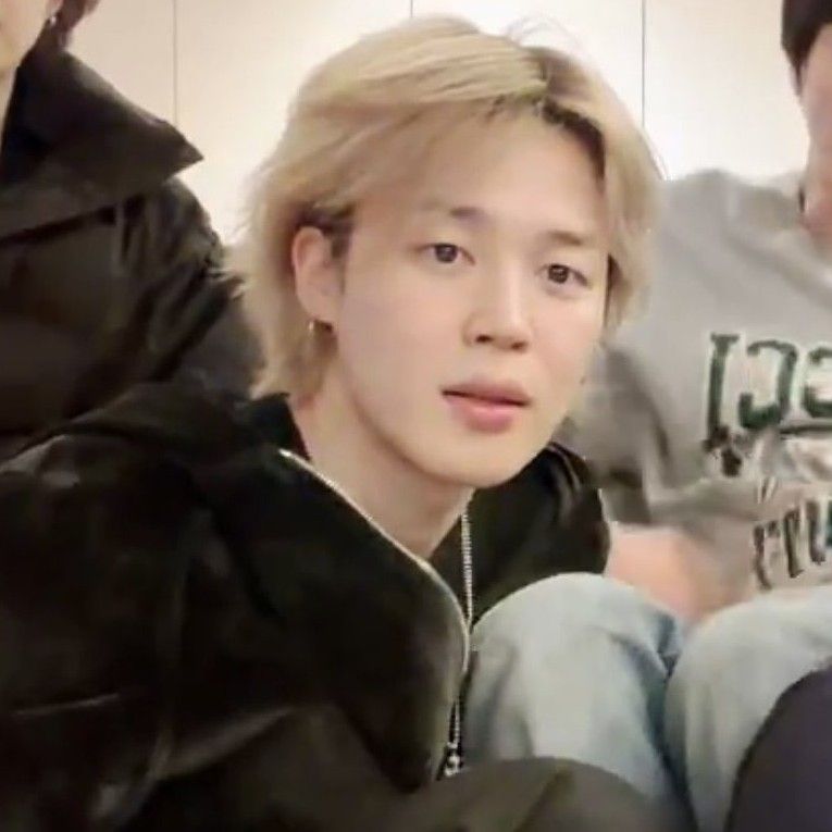 지민 (방탄소년단)의 최신 사진