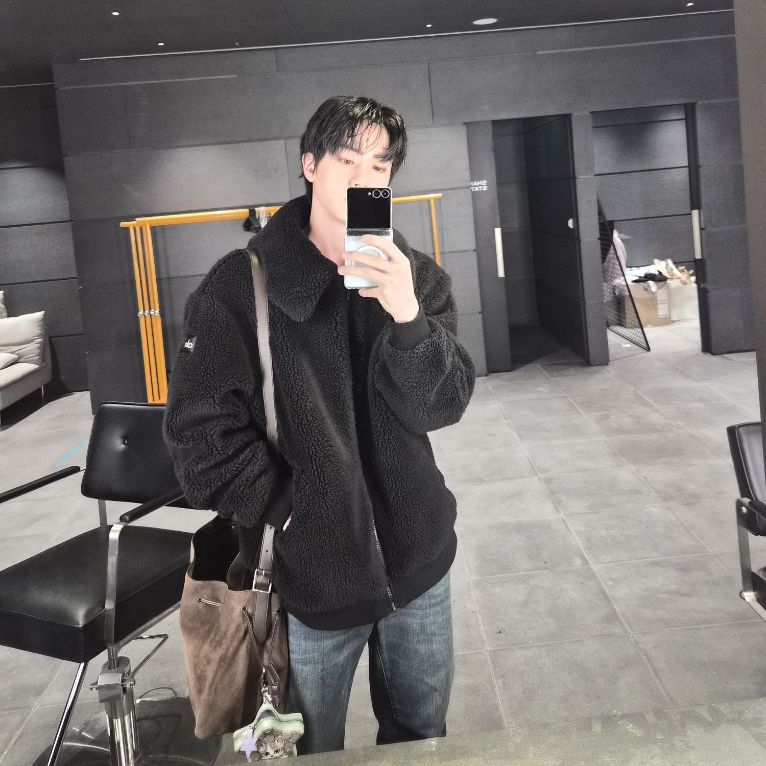 진 (방탄소년단)의 비하인드 컷