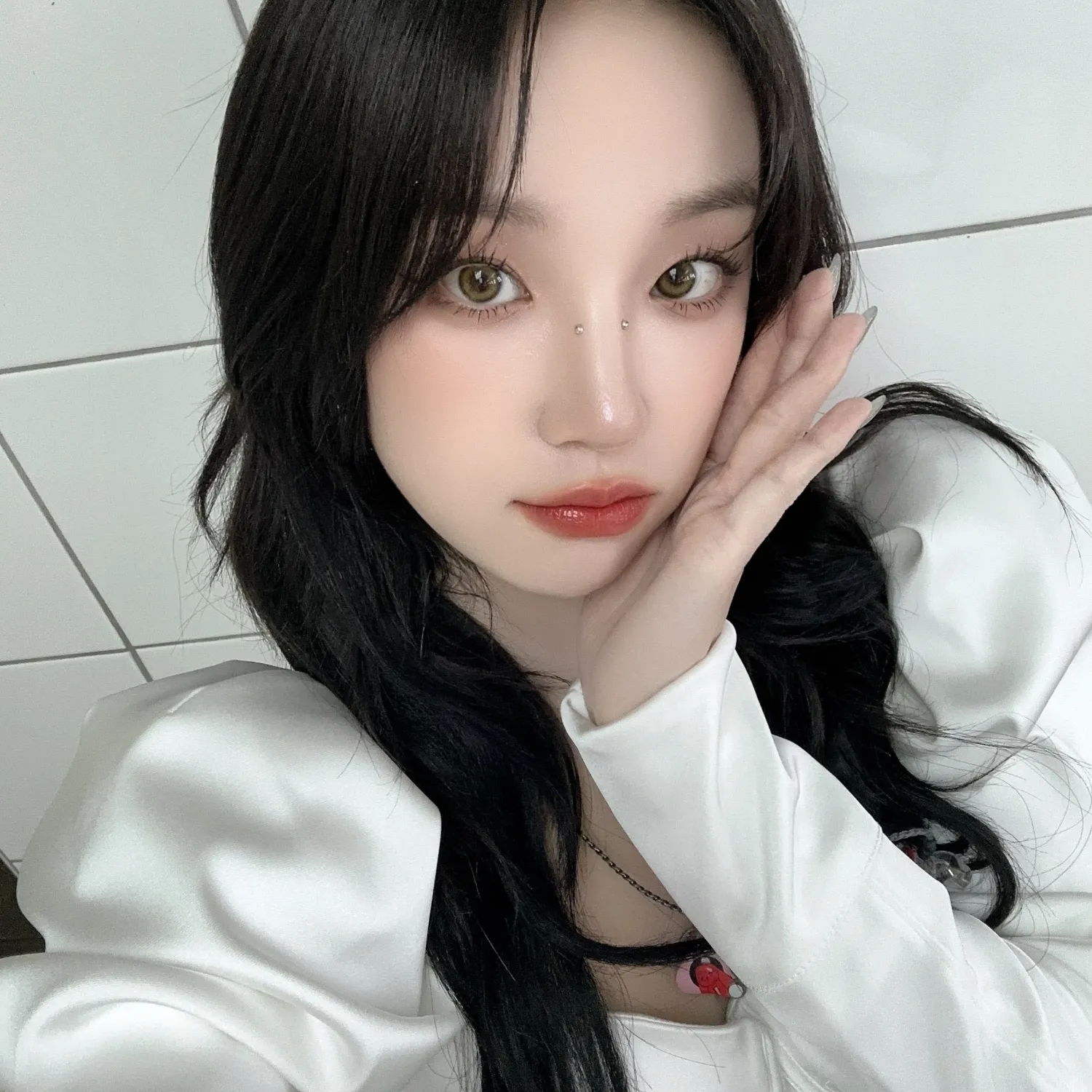 Behind-the-scenes cut of Yuqi (i-dle)