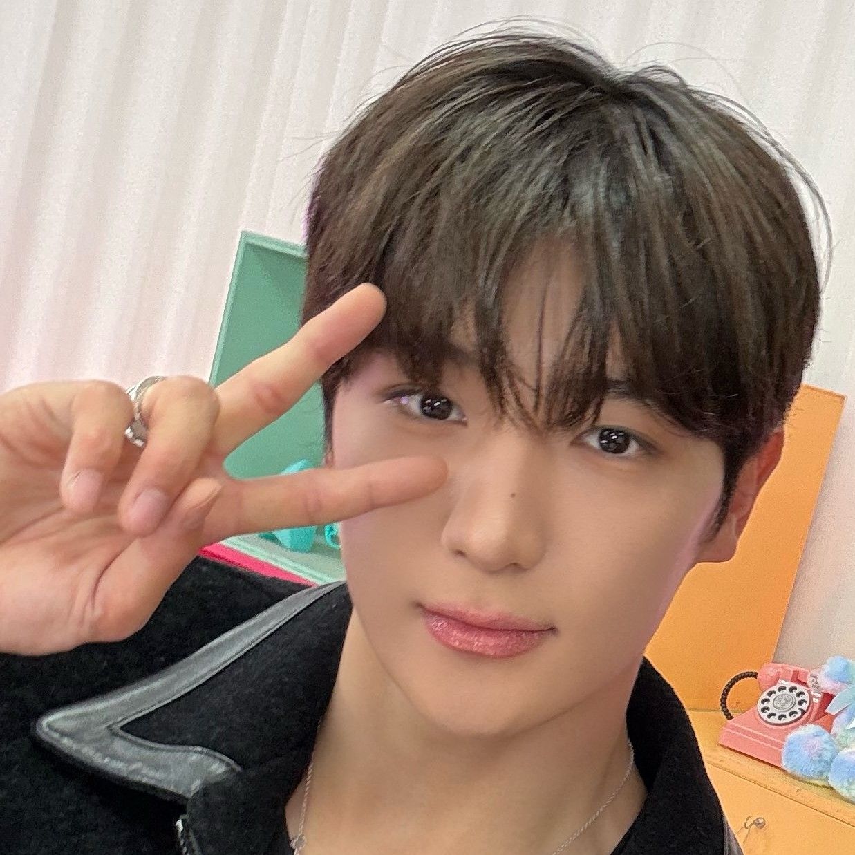 A moment captured by Hyunjae (THE BOYZ)'s fan