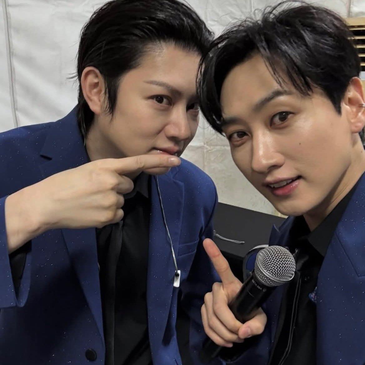 Behind-the-scenes cut of Super Junior