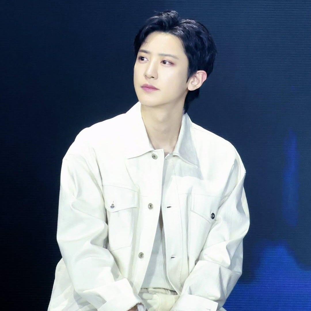 燦烈 (EXO)粉絲拍下的瞬間