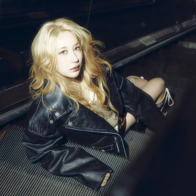 Latest photo of Lee Chaeyeon