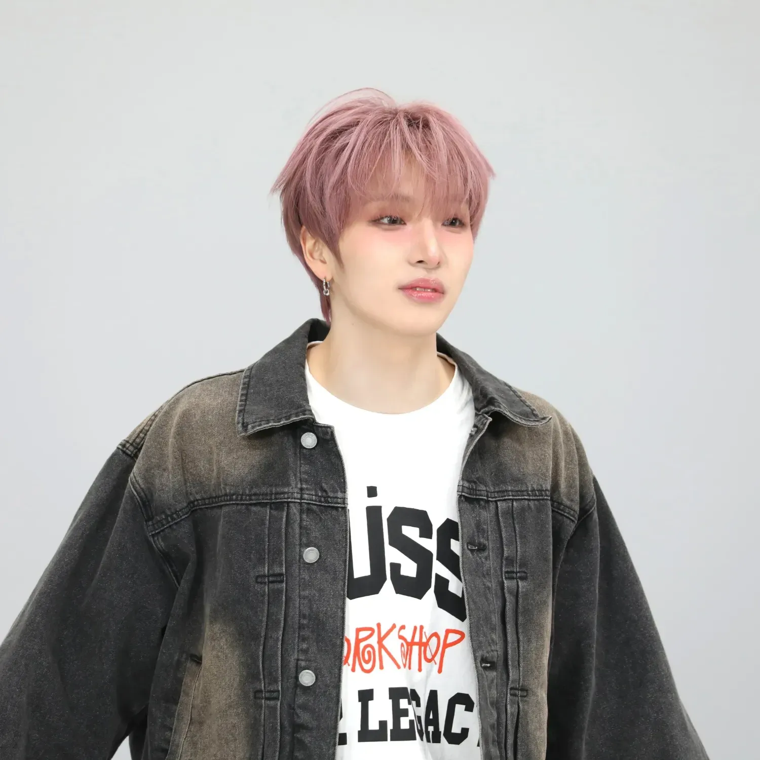 Recent activity shot of Seoho (ONEUS)