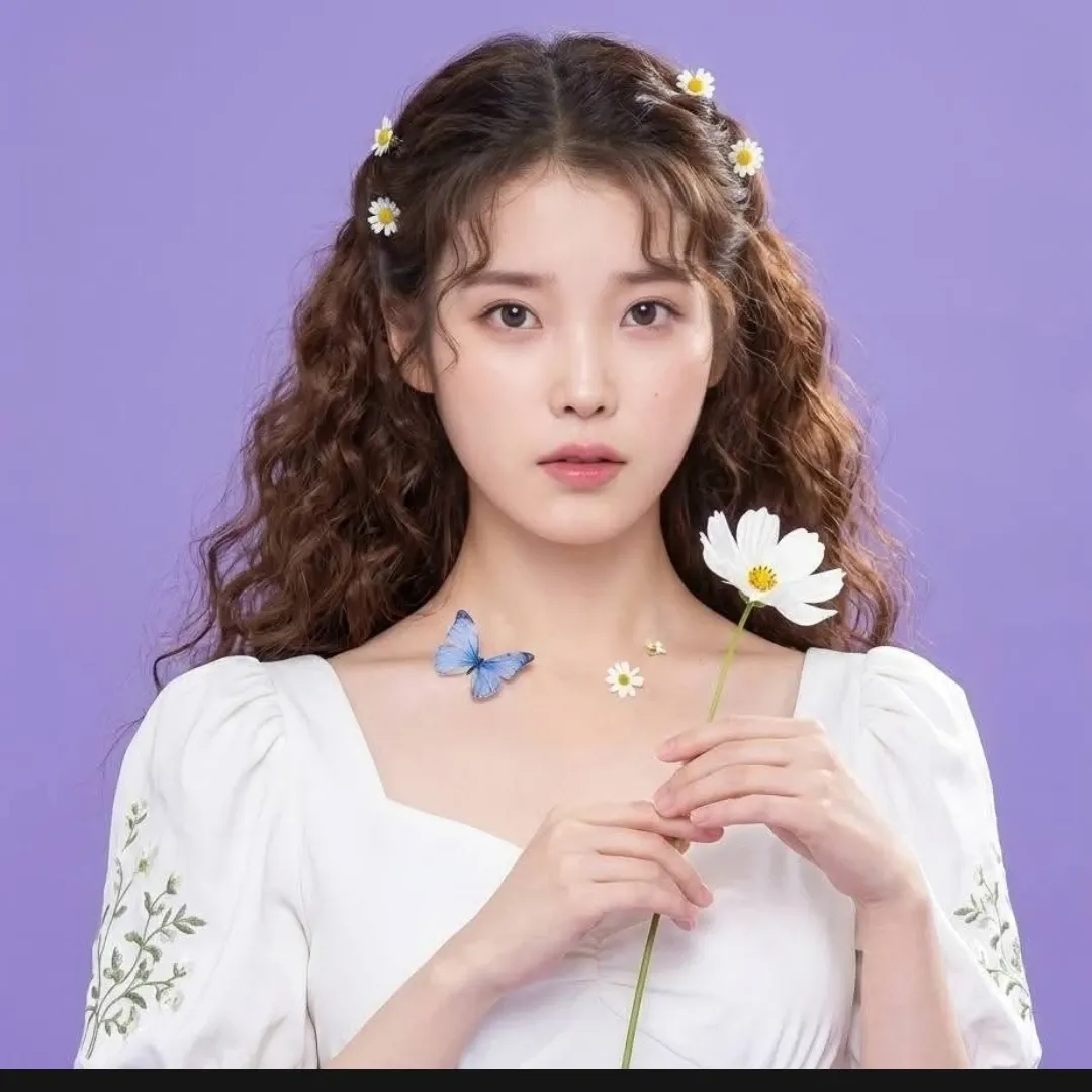 아이유 최근 활동샷