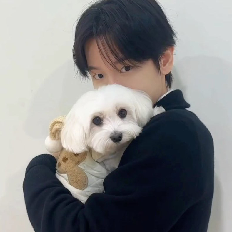 ベクヒョン (EXO)の最近の活動写真