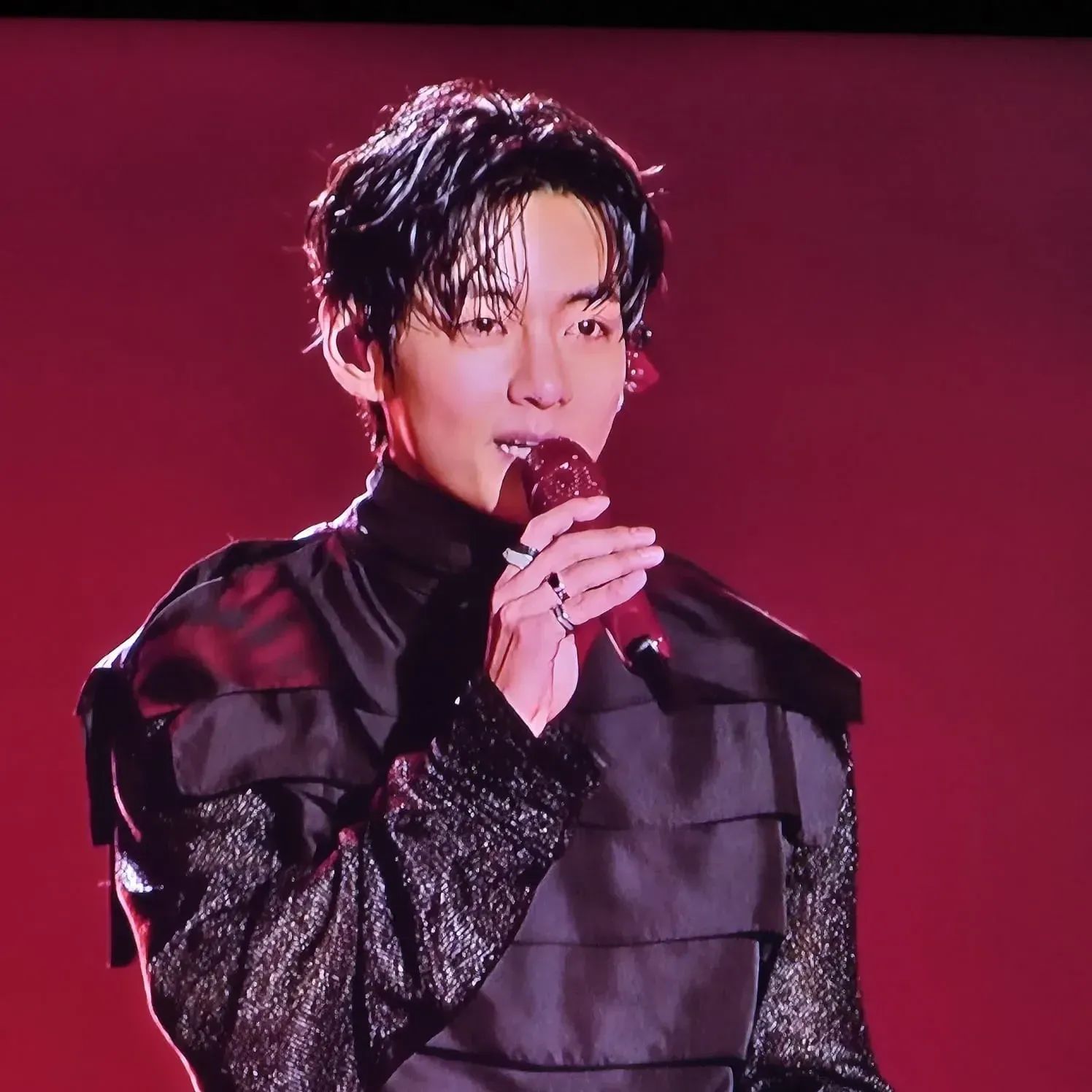 Latest photo of V (BTS)