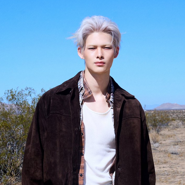 Foto terbaru NI-KI (ENHYPEN)