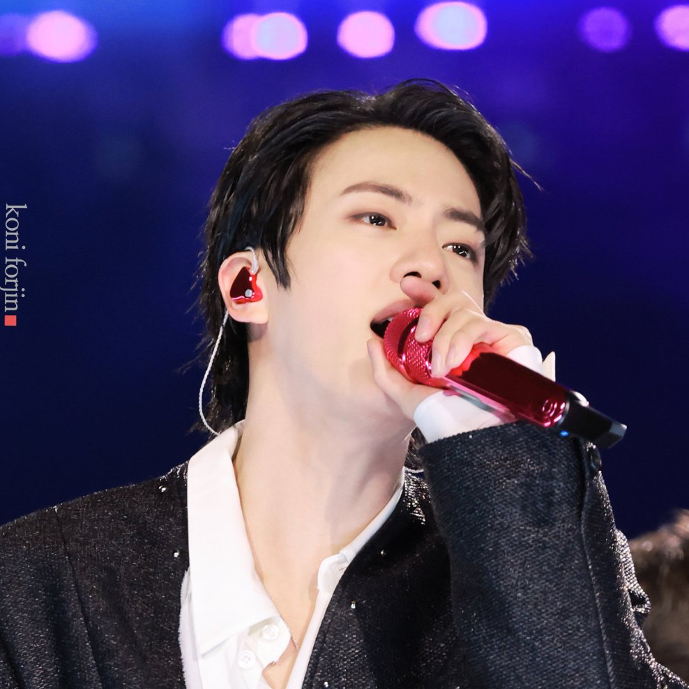 Potret di balik layar Jin (BTS)