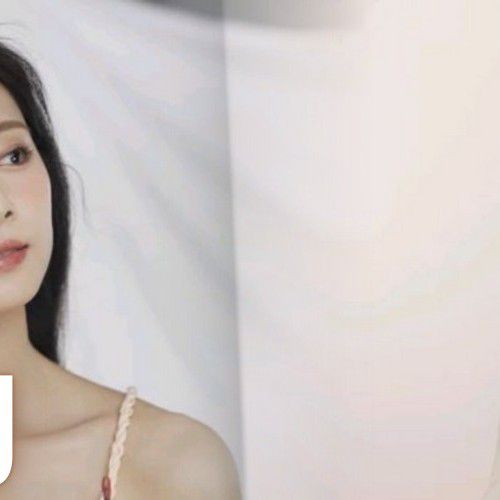 Recent activity shot of Tzuyu (TWICE)