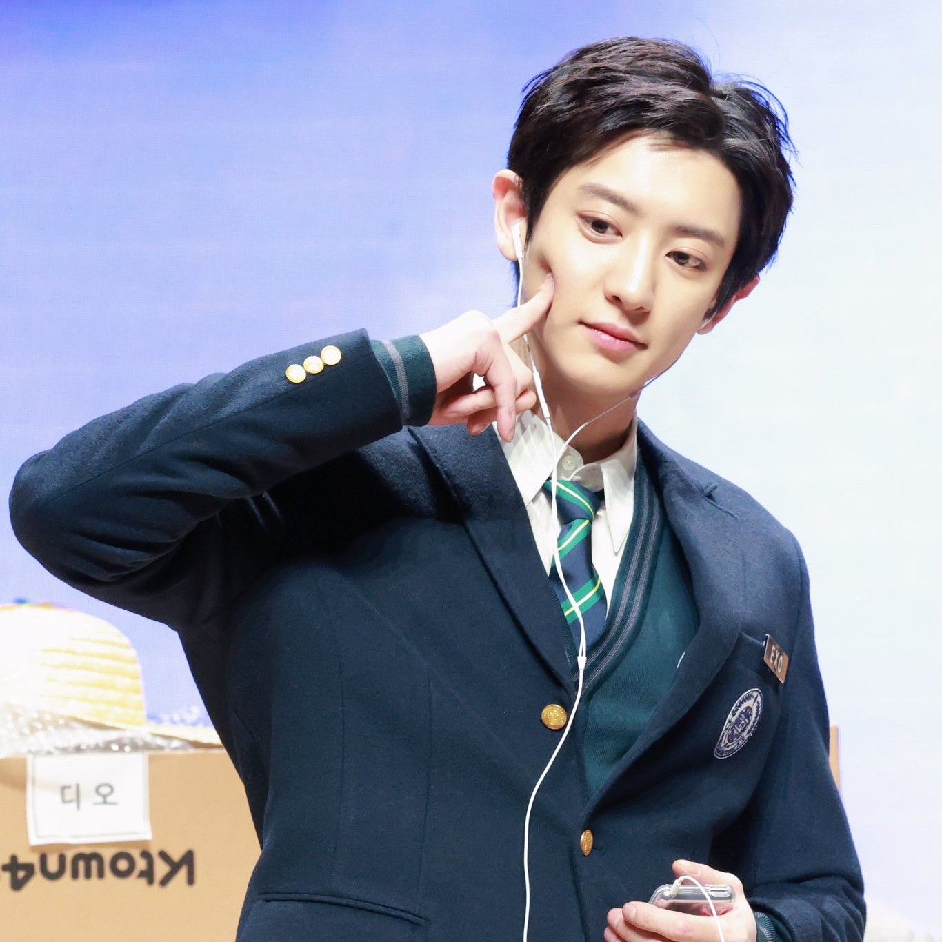 Momen yang diabadikan oleh penggemar Chanyeol (EXO)