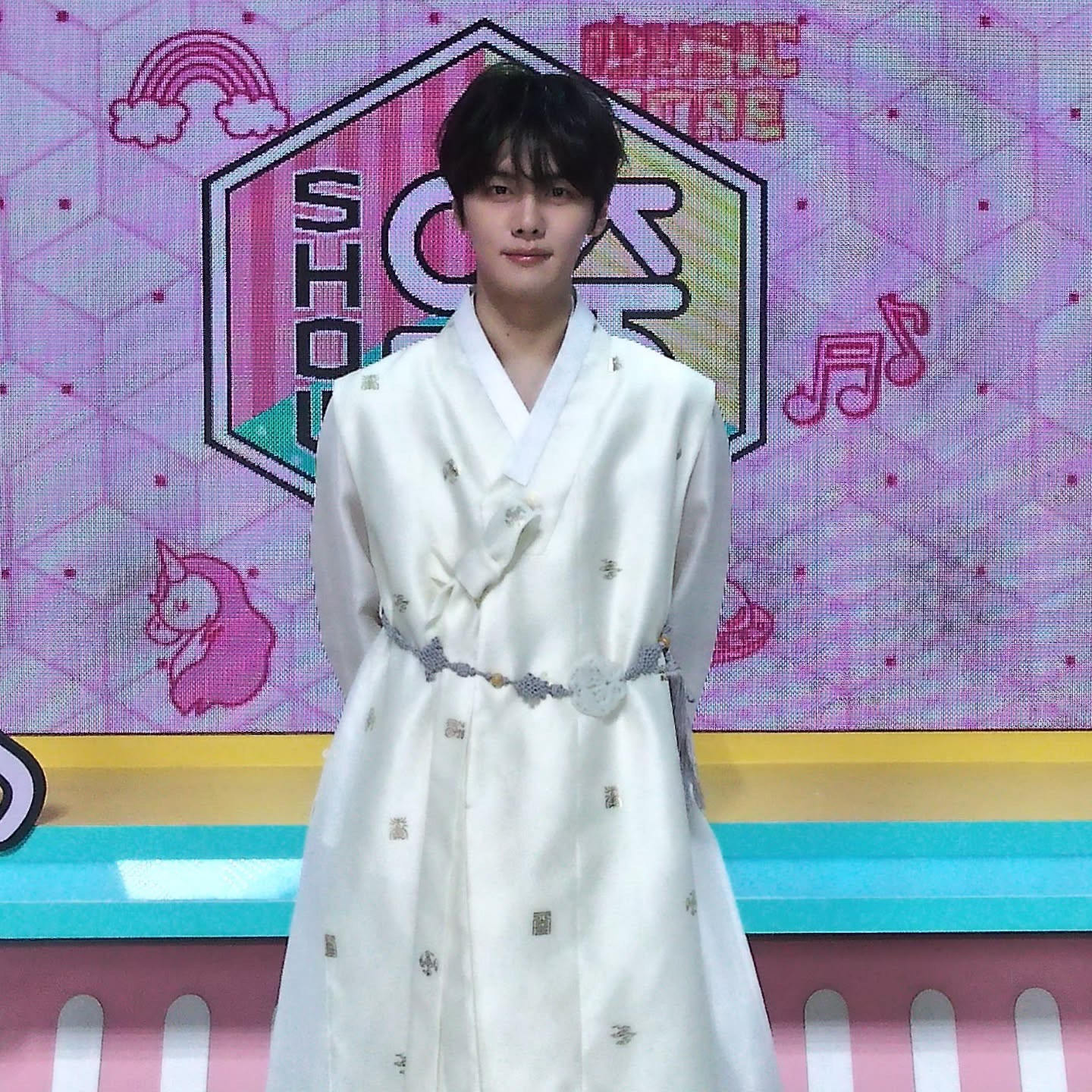 Behind-the-scenes cut of Kim Gyuvin (ZEROBASEONE)