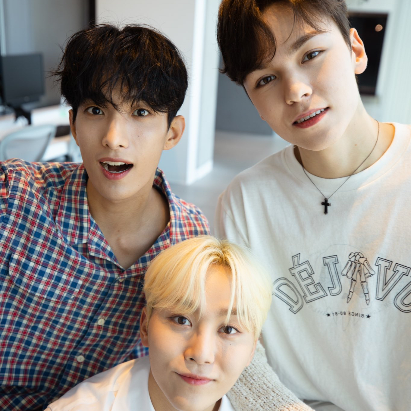 A moment captured by SEVENTEEN's fan