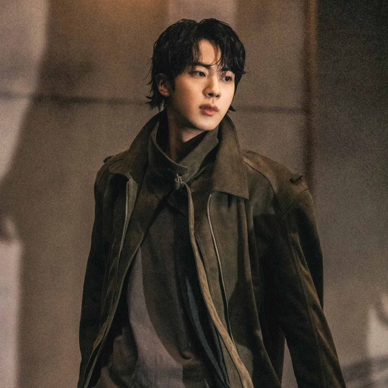 Potret di balik layar Jin (BTS)