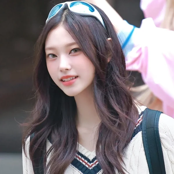 Popular profile picture of NewJeans loved by fans