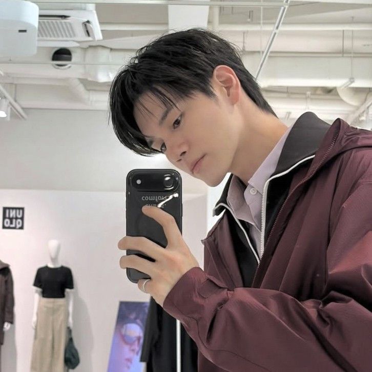 옹성우 최근 활동샷