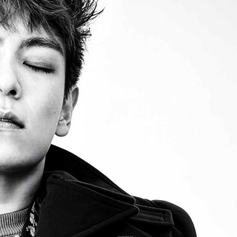 Momen yang diabadikan oleh penggemar T.O.P