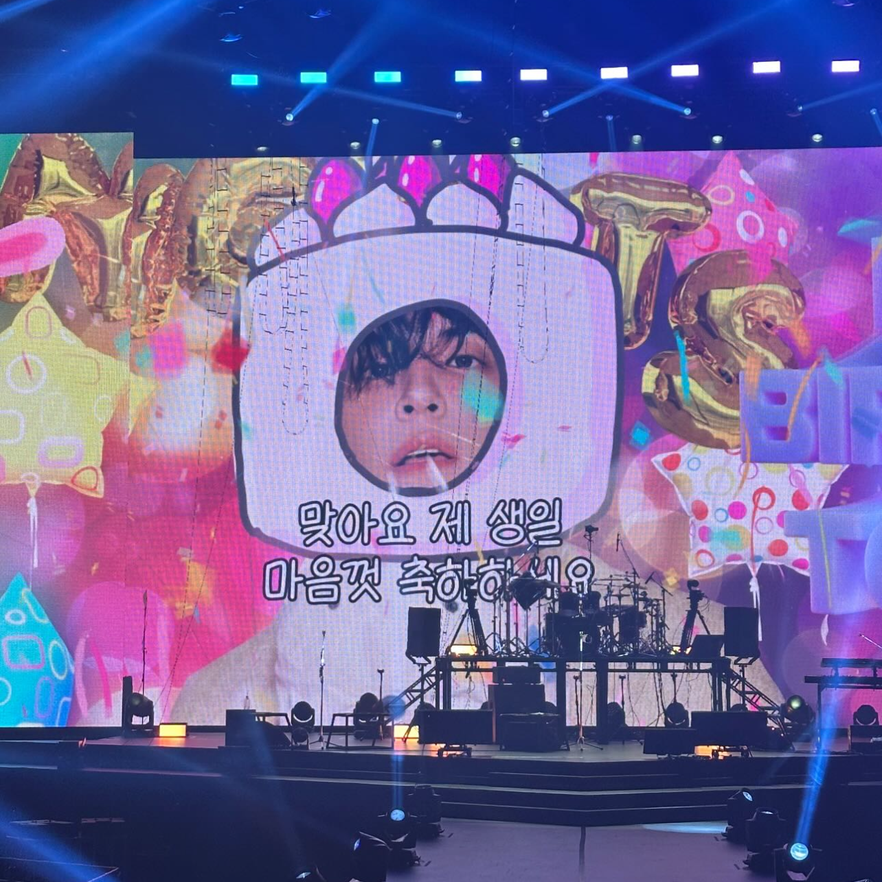 원필 (DAY6)의 비하인드 컷