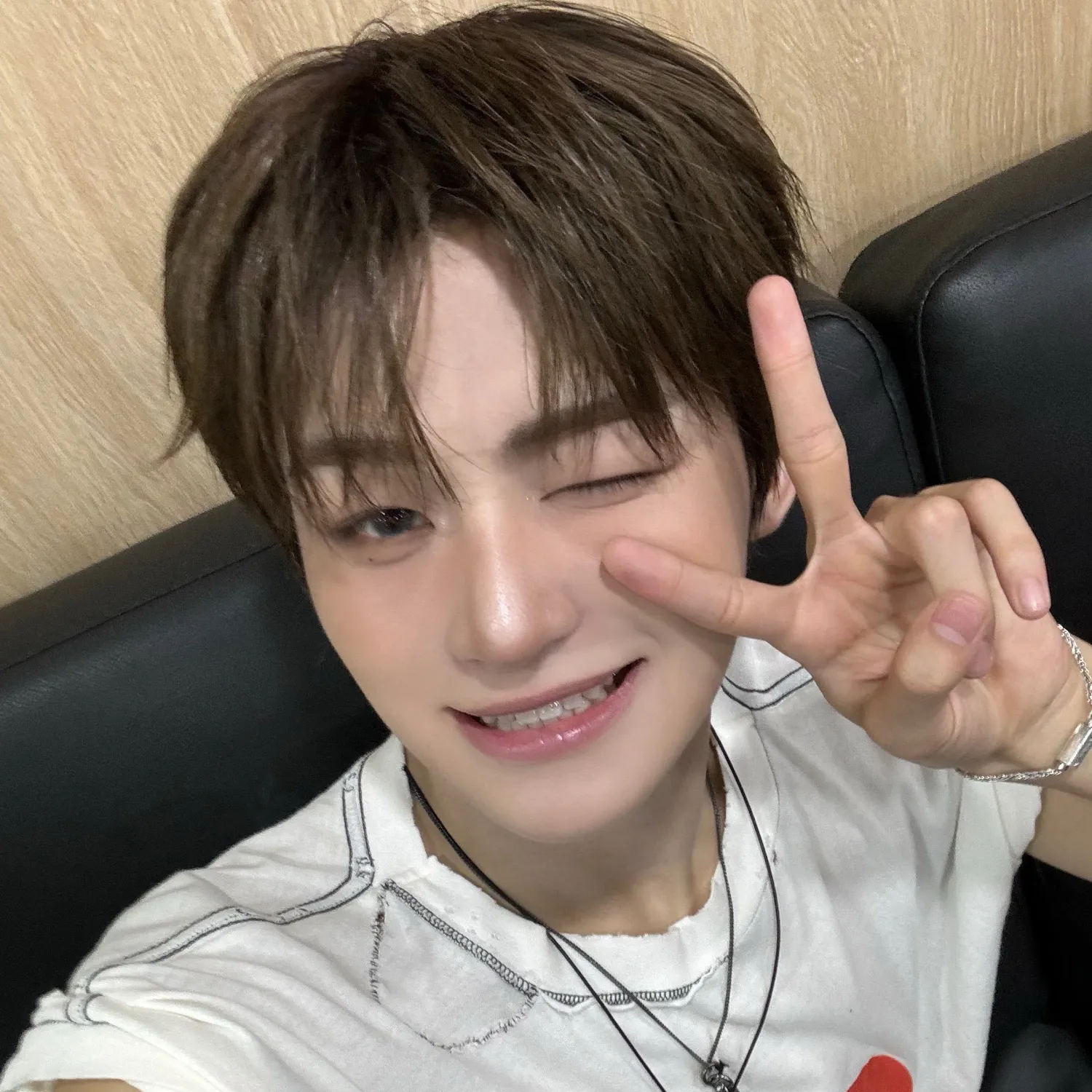 Behind-the-scenes cut of Jihoon (TWS)