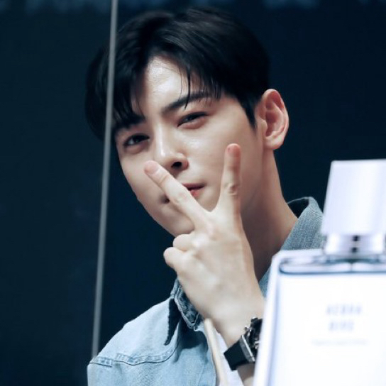 Latest photo of Eunwoo (ASTRO)