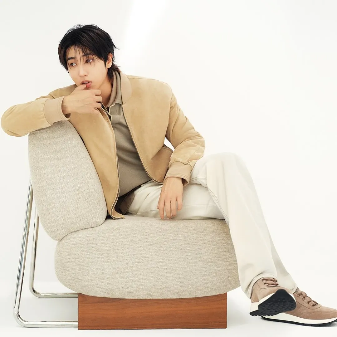 Latest photo of HAN (Stray Kids)