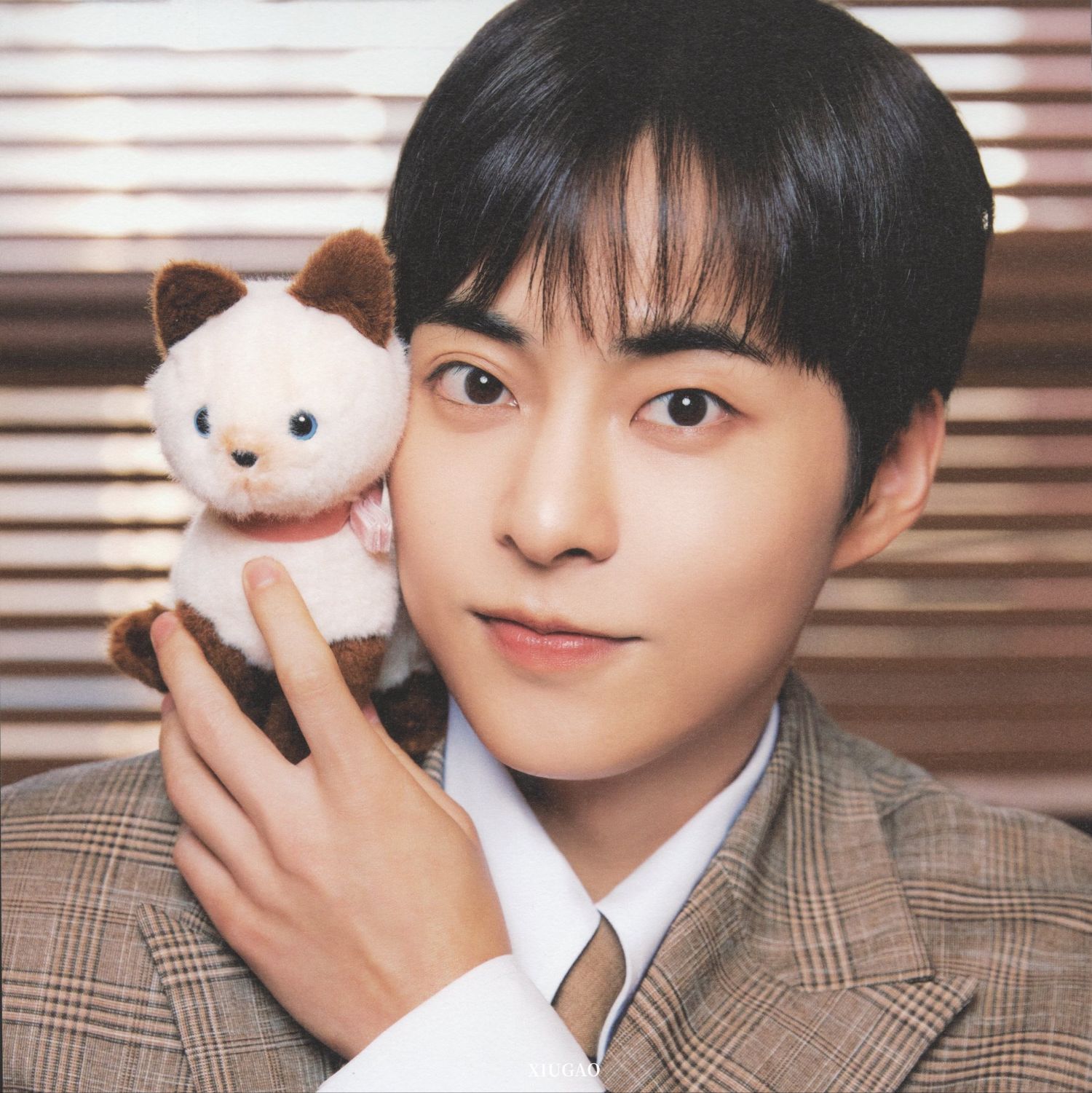 Behind-the-scenes cut of Xiumin (EXO)