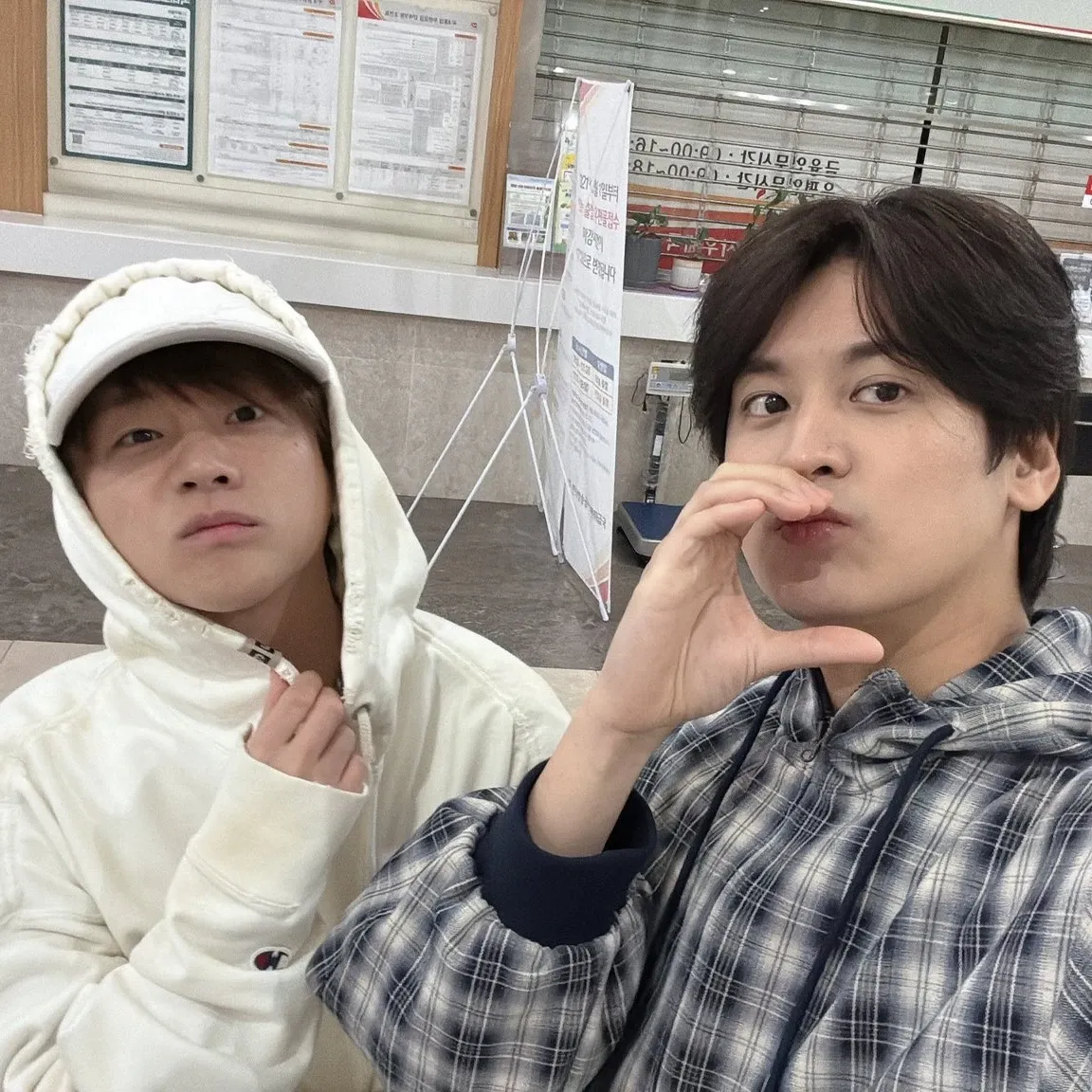 Potret di balik layar iKON