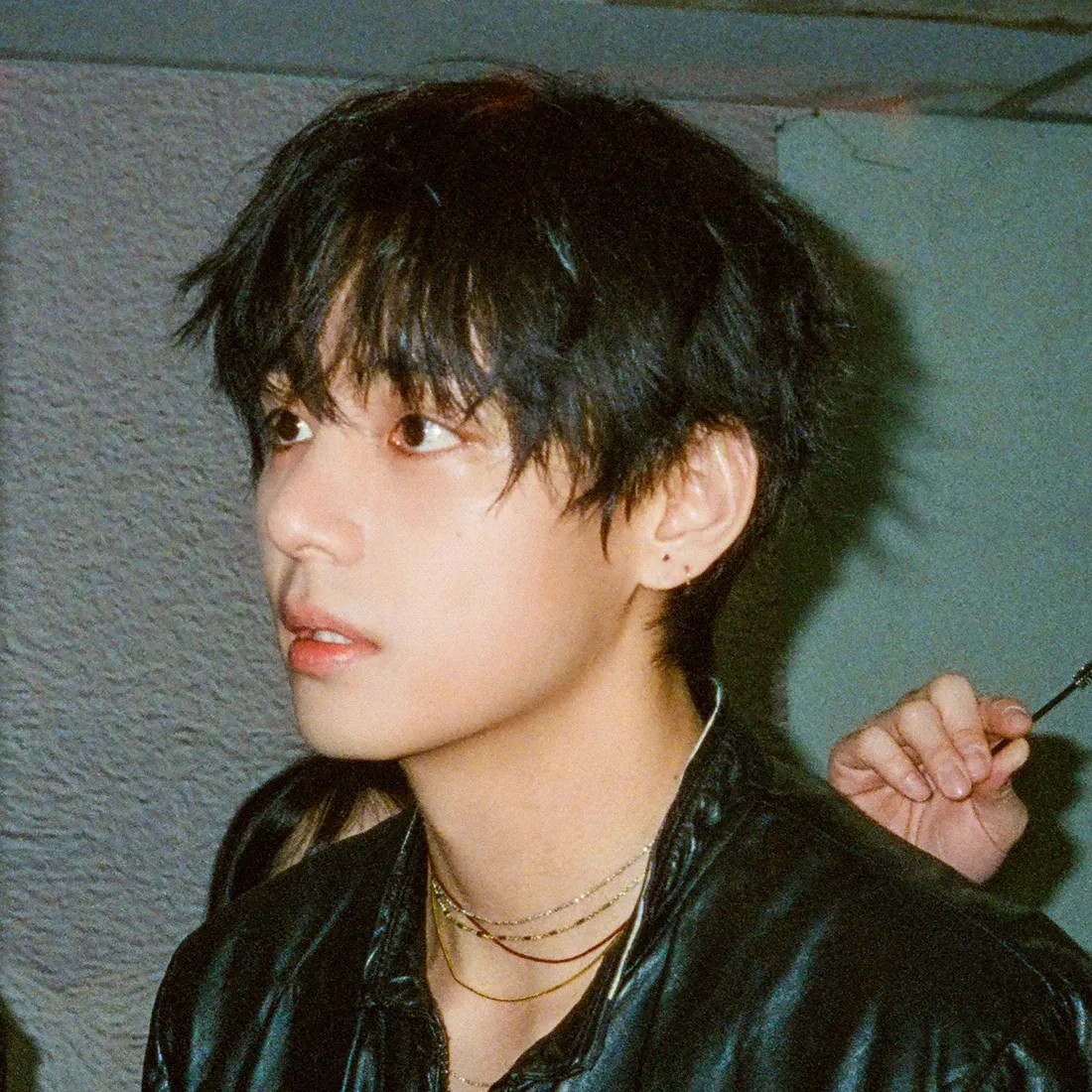Foto terbaru V (BTS)